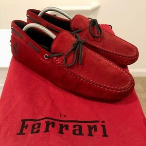 Limited Edition Tod’s x Ferrari Gommino Drivers
